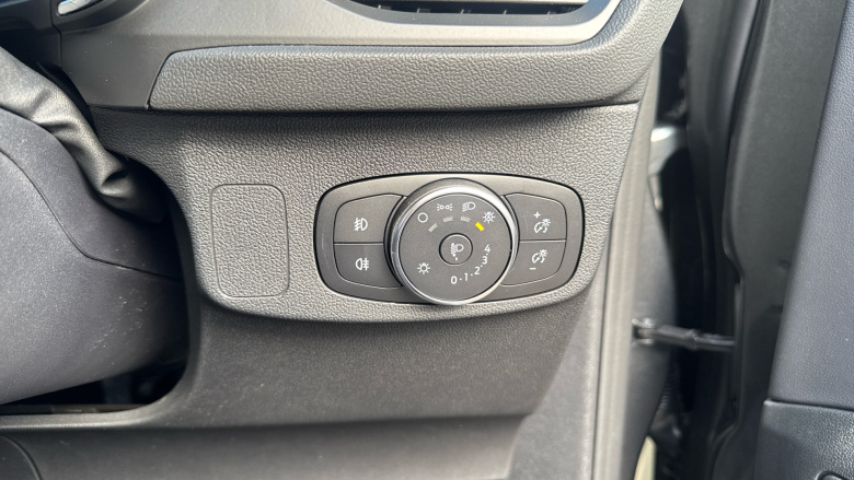 Ford Focus 1.0 EcoBoost Hybrid mHEV 155 Active X 5dr Auto Petrol Estate